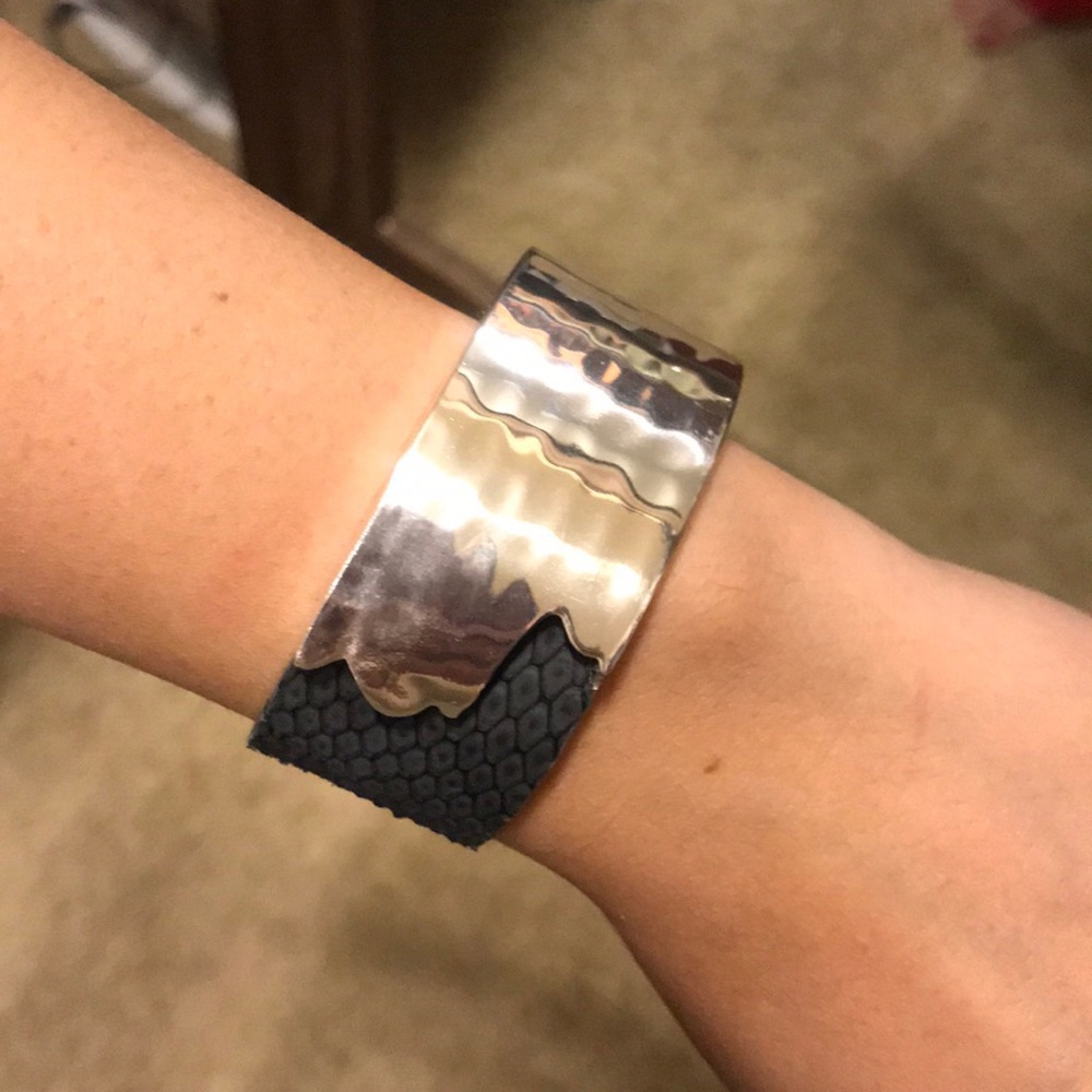 Python cuff